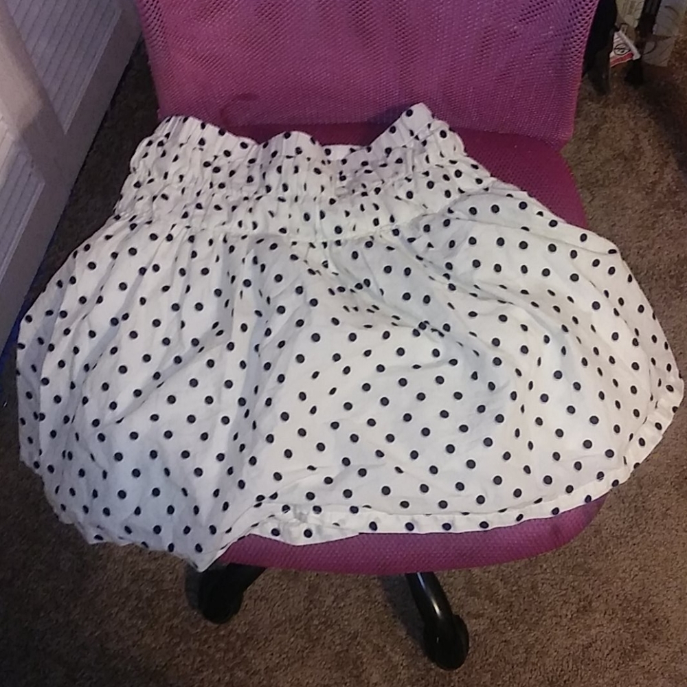Skirt - Picture 2 of 2